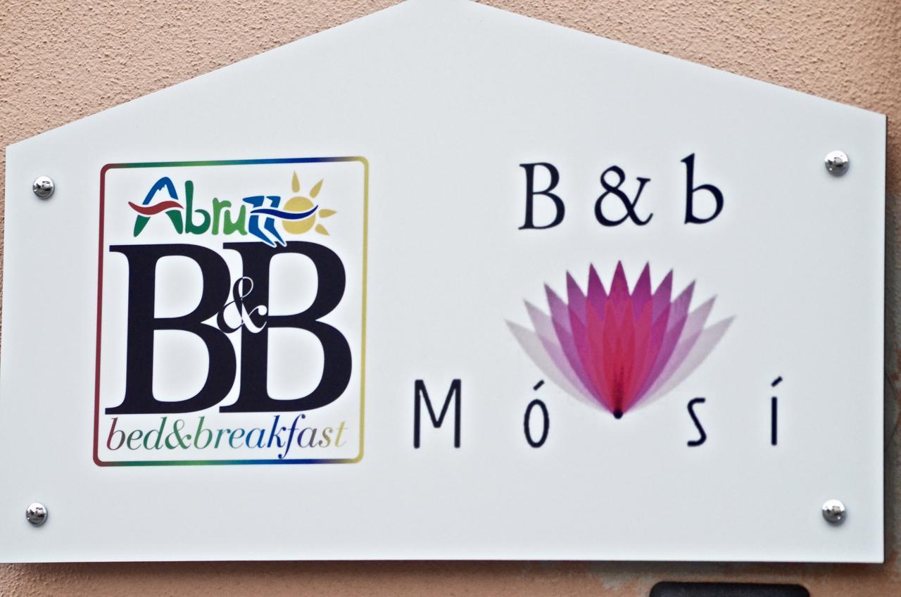 B&B Mo•Si Massa d'Albe Extérieur photo