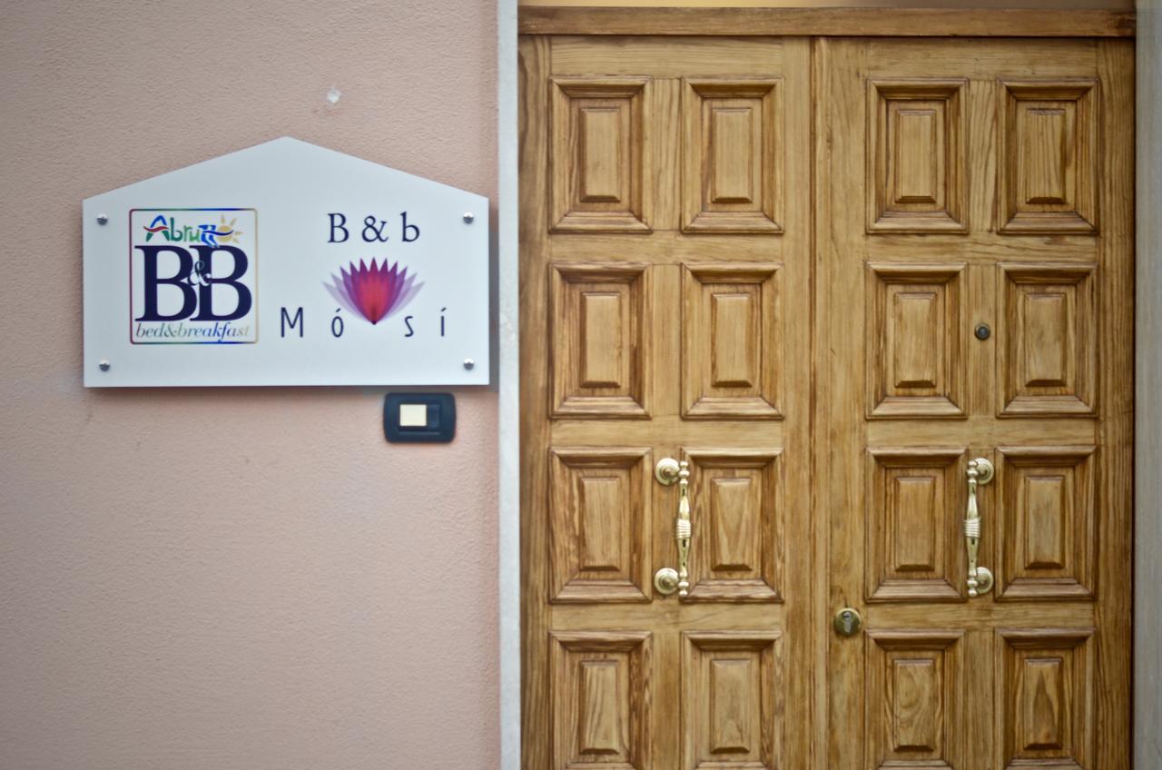 B&B Mo•Si Massa d'Albe Extérieur photo